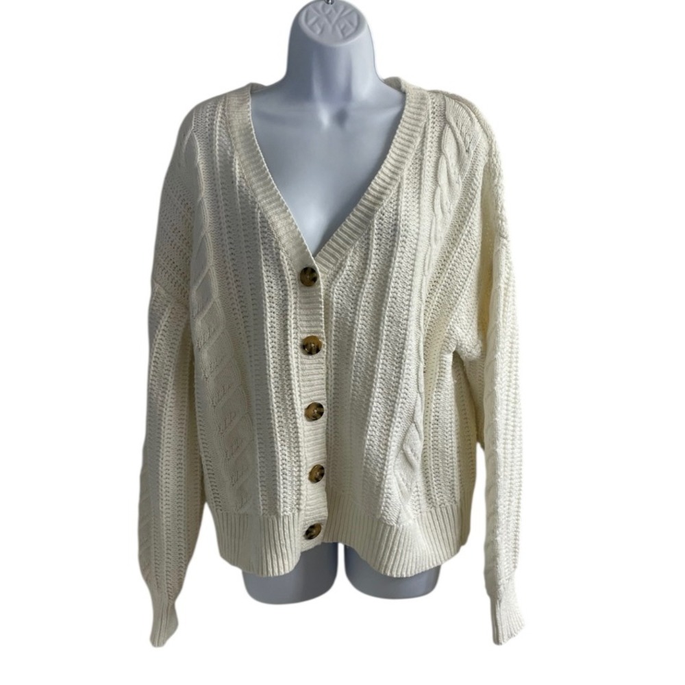 cupcakes and cashmere Cream Cable Knit V Neck Button Front Cardigan Sweater XL